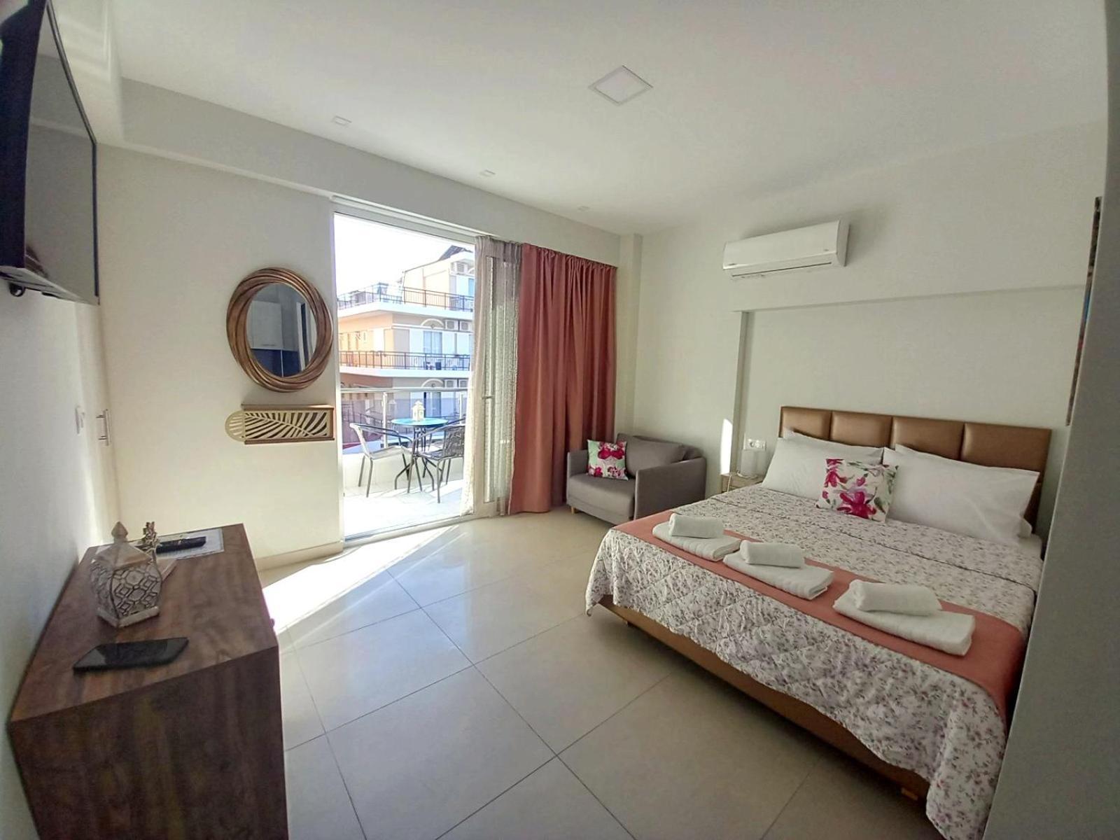 Bella Luxury Suite II Paralia Katerinis Exterior photo